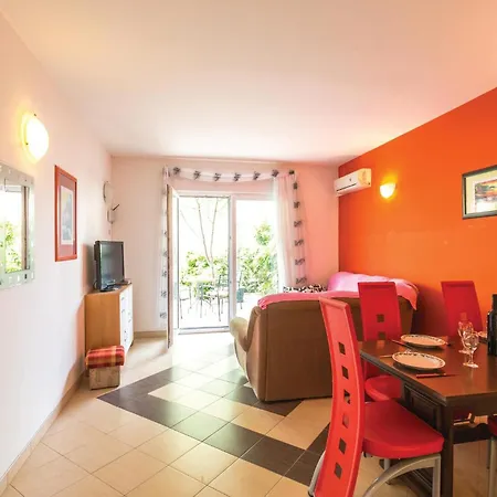 Apartament Amazing In With House Sea View *