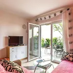 Amazing In With House Sea View *