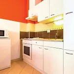 Amazing In With House Sea View شقة ماكارسكا