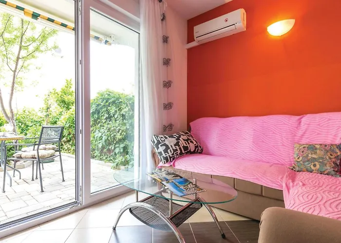 Amazing In With House Sea View